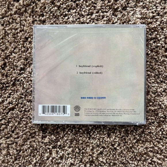SOLD — Ariana Grande Boyfriend CD - Picture 3 of 4